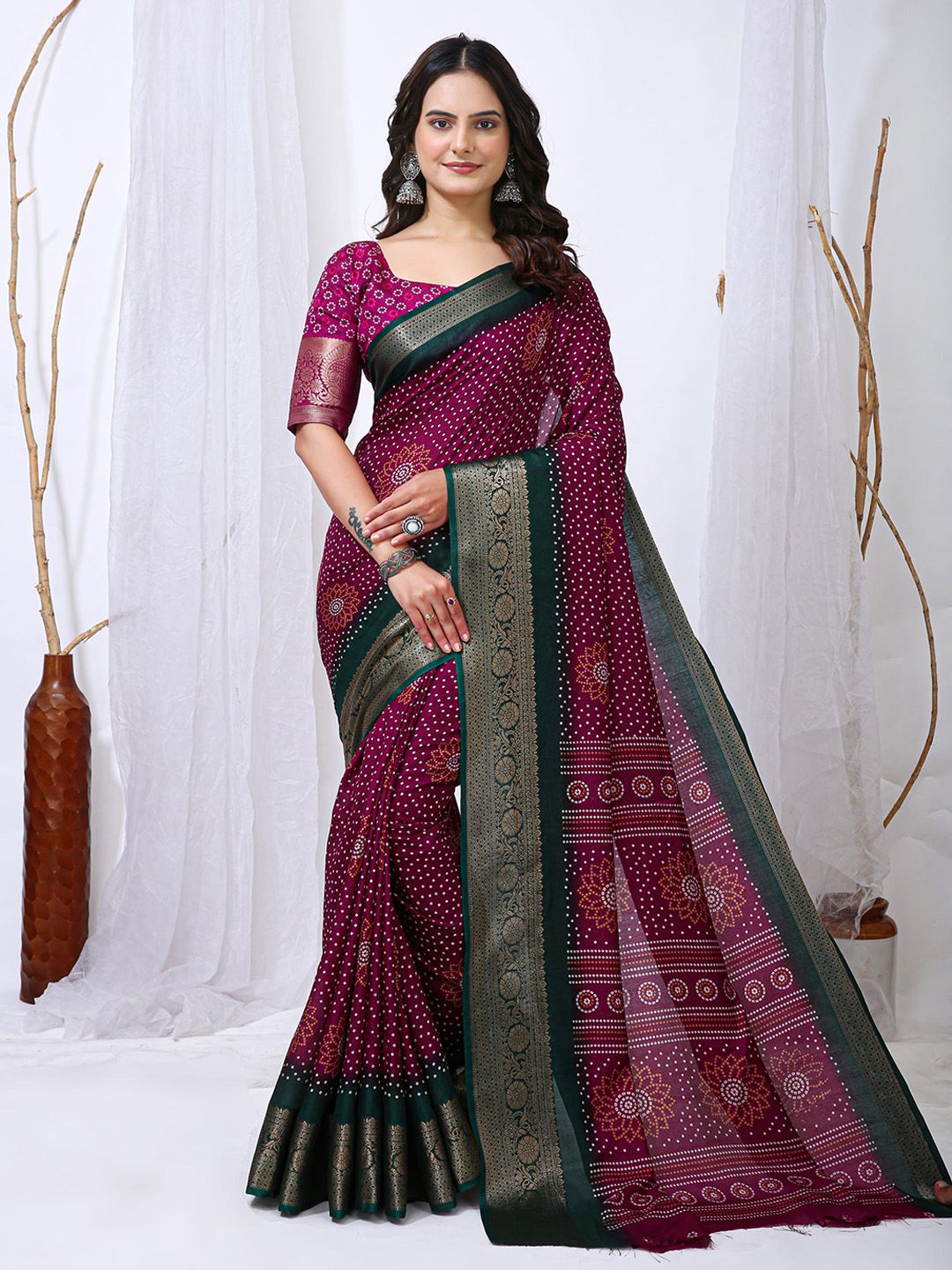 HERE&NOW Bandhani Printed Pure Cotton Zari Bandhani Saree-picture-17