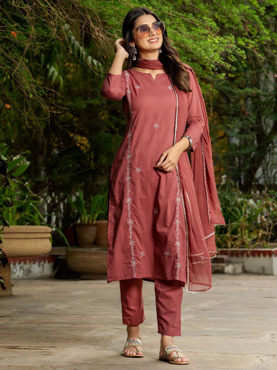 DMUNESH FASHION Women Ethnic Motifs Embroidered Kurta with Trouser & Dupatta