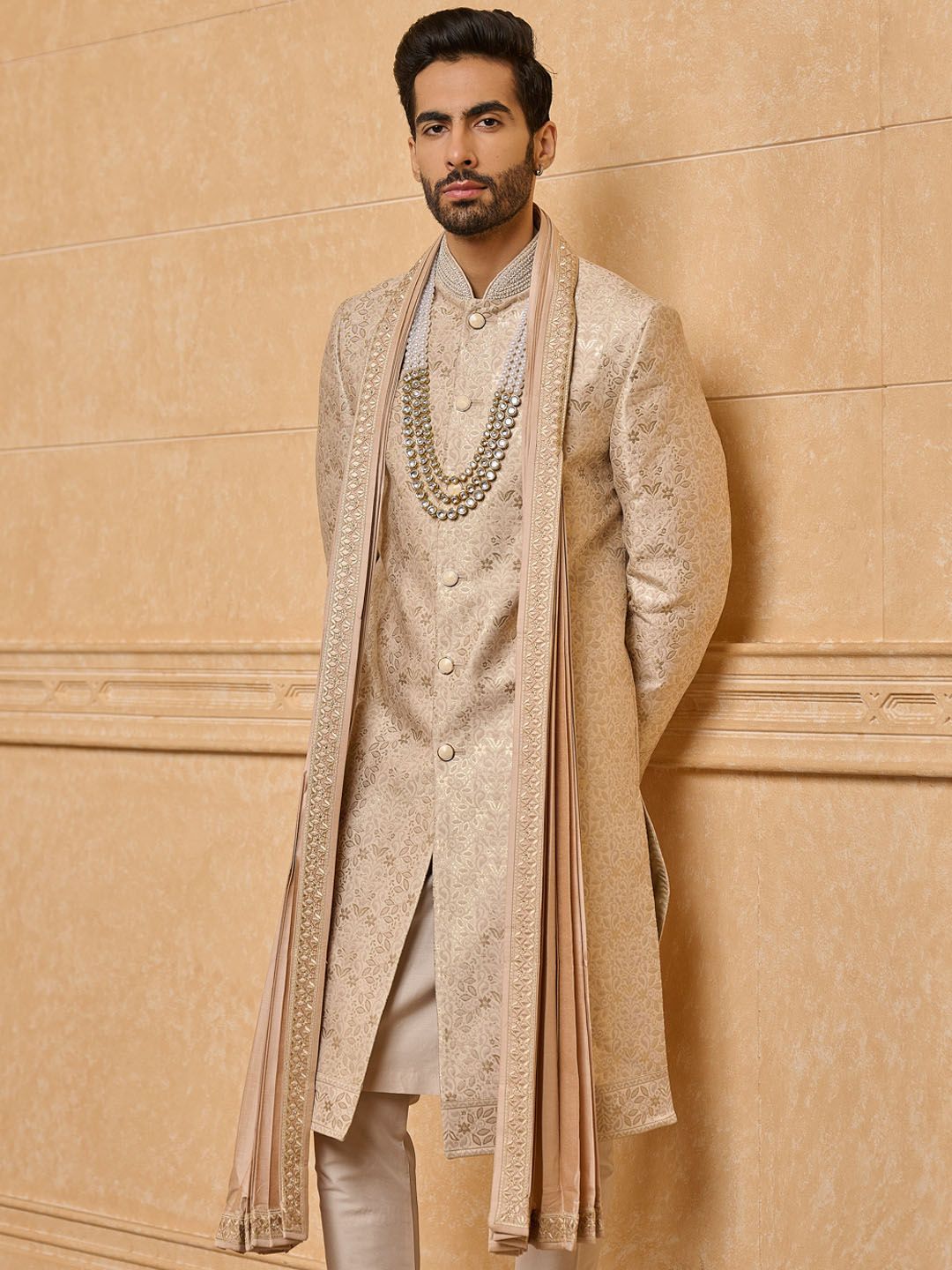 Tasva Men Floral Embroidered Stole-picture-23