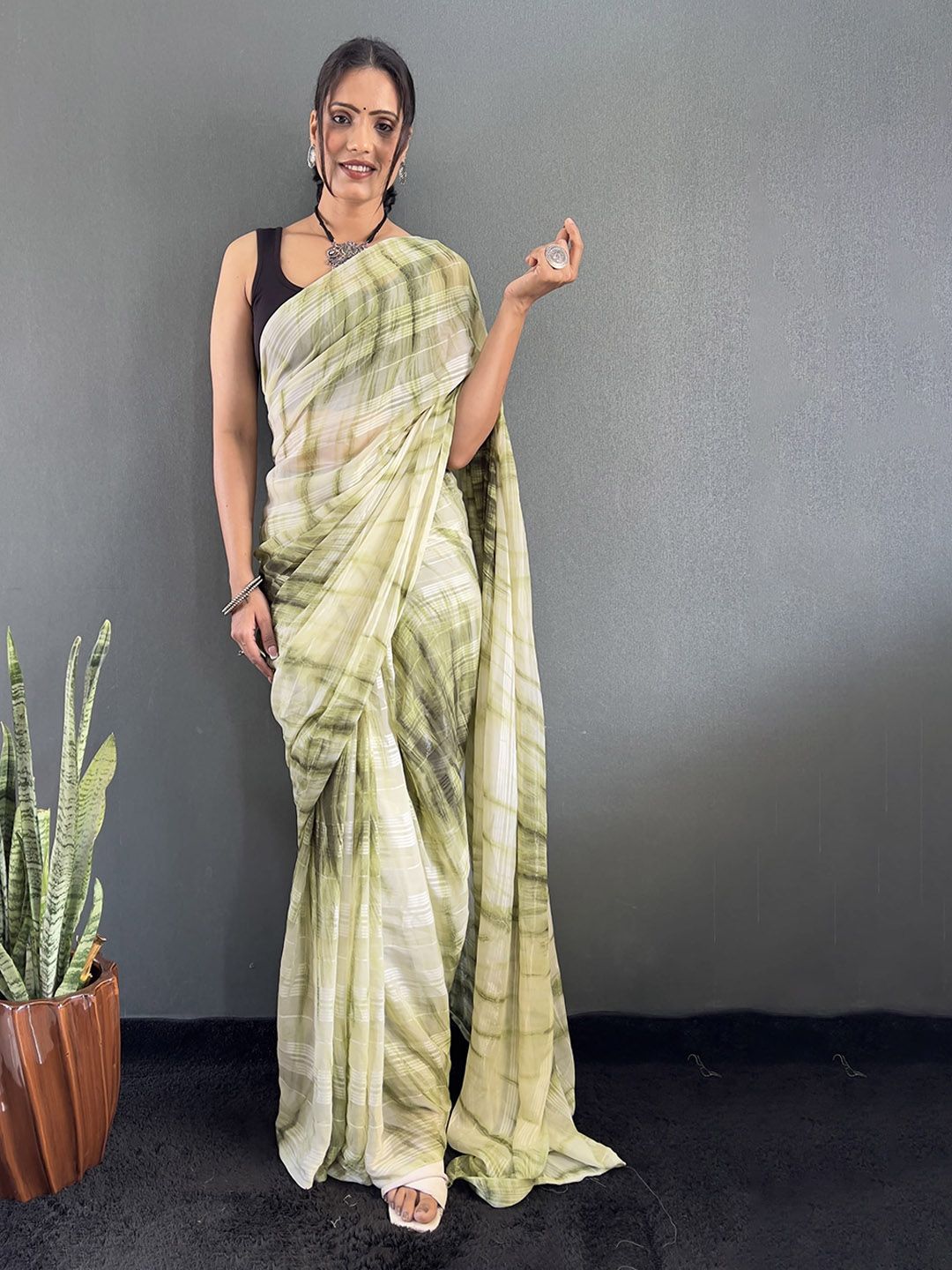 Mitera Tie and Dye Dyed Pure Georgette Ready to Wear Saree-picture-26