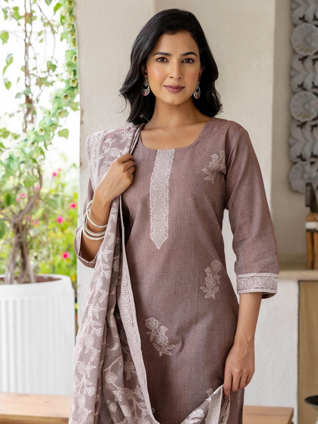 SANISA Women Brown Cotton Blend Kurta Sets