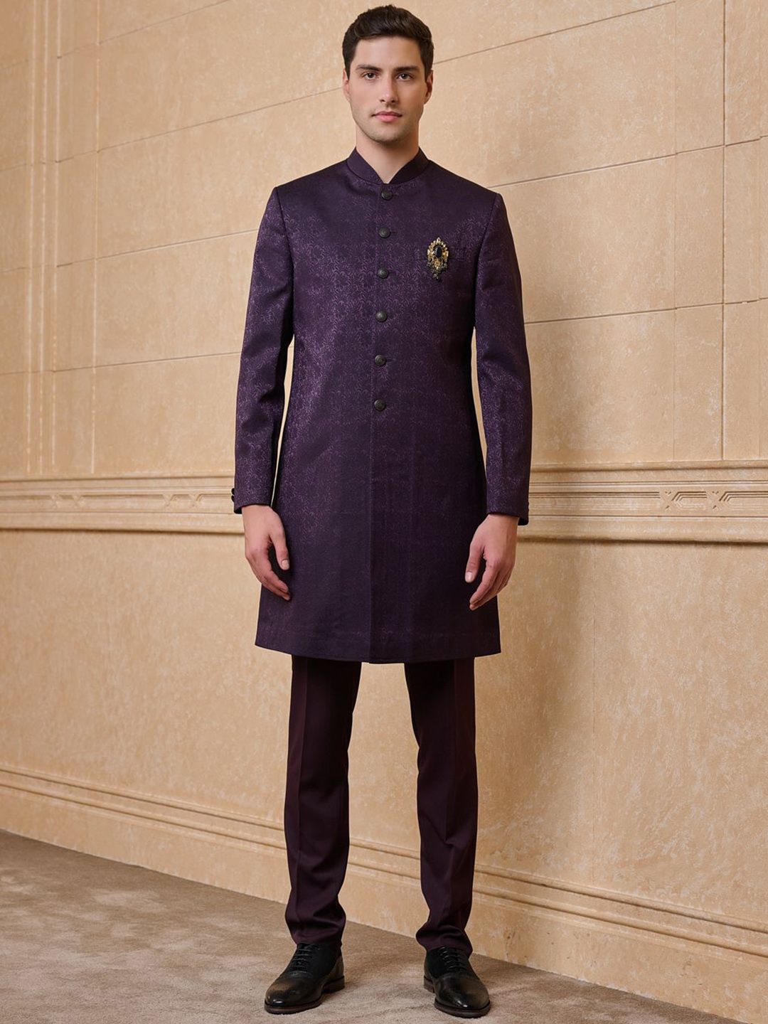 Tasva Embroidered Mandarin Collar Sherwani With Trousers-picture-18