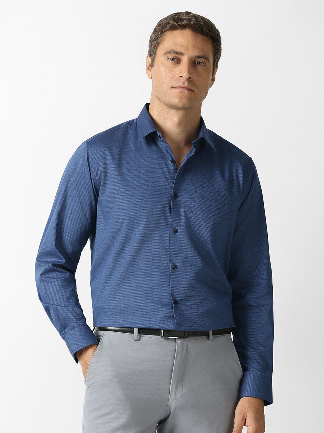 Van Heusen Textured Spread Collar Formal Pure Cotton Shirt