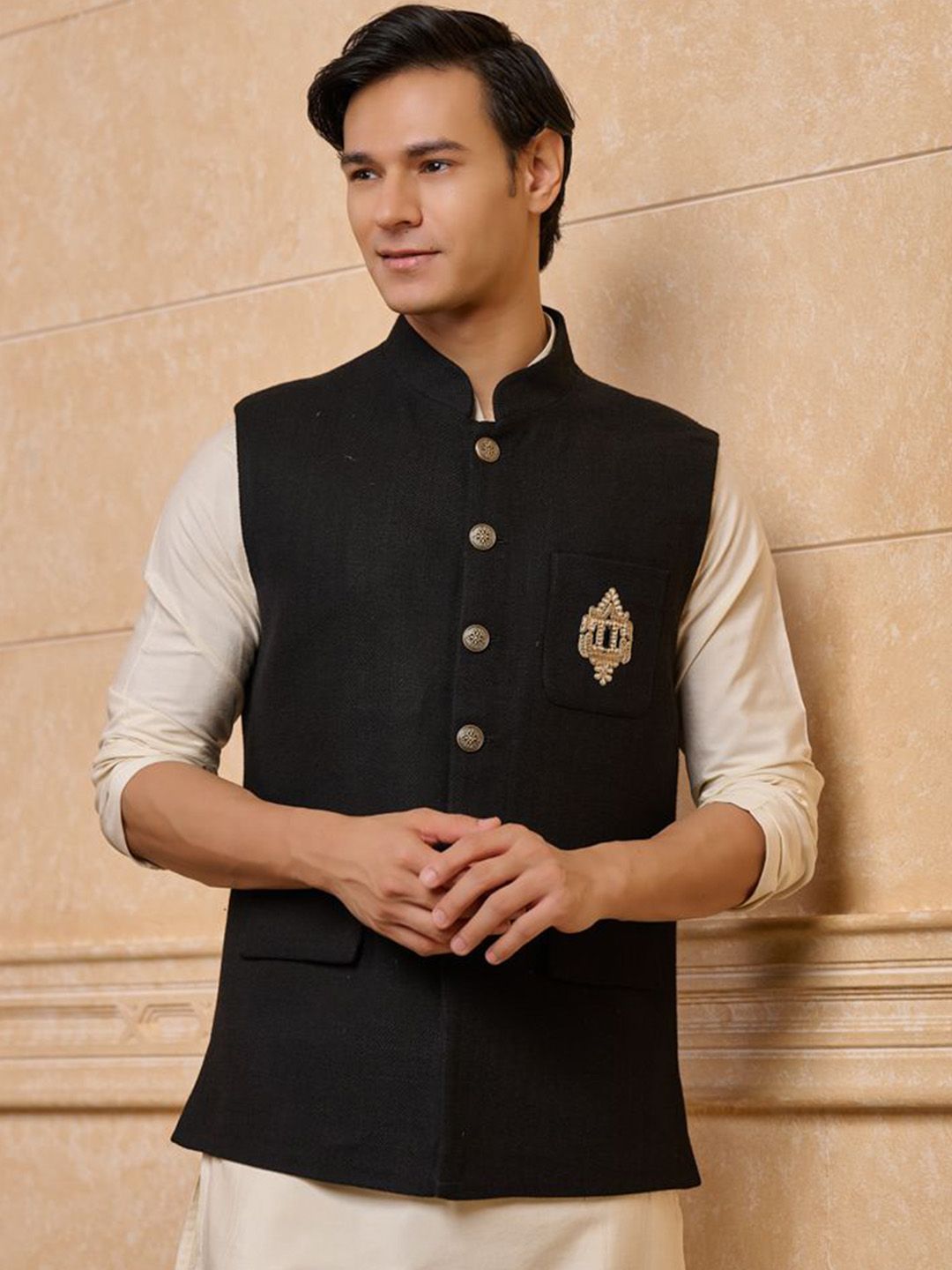 Tasva Embroidered Cotton Woven Nehru Jacket-picture-36