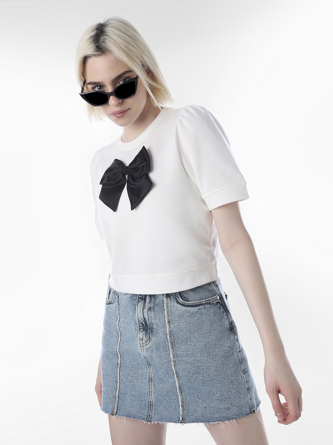 ONLY Women Round Neck Crop Applique Pullover Sweatshirt-picture-33