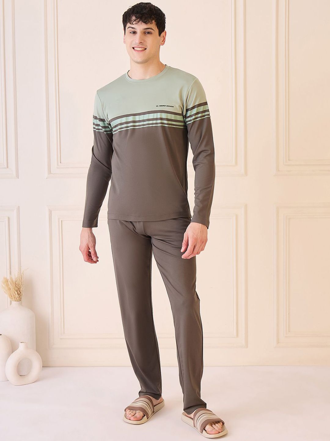 Sweet Dreams Men Colourblocked Night suit-picture-13