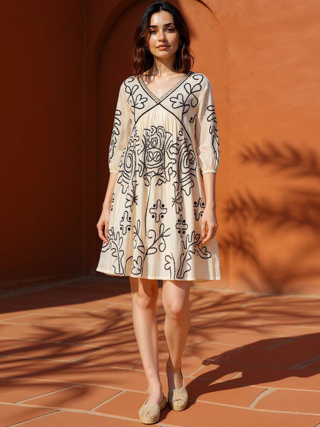 ZUMMER Women Floral Embroidered Gathered Puff Sleeve Empire Dress-picture-23