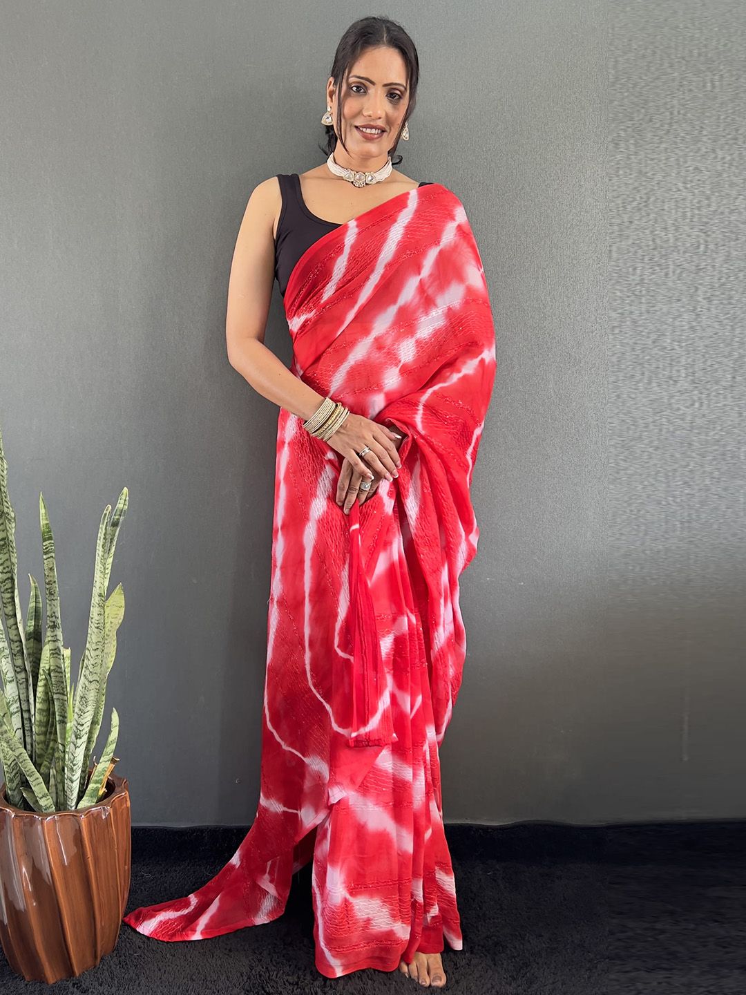 Mitera Tie and Dye Dyed Pure Georgette Saree-picture-18