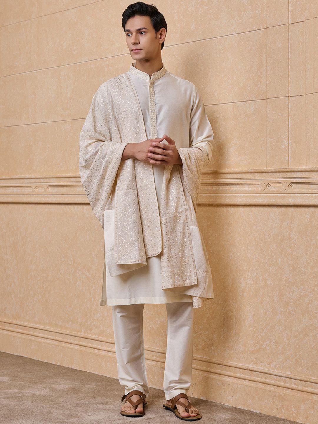 Tasva Men Embroidered Stole-picture-39