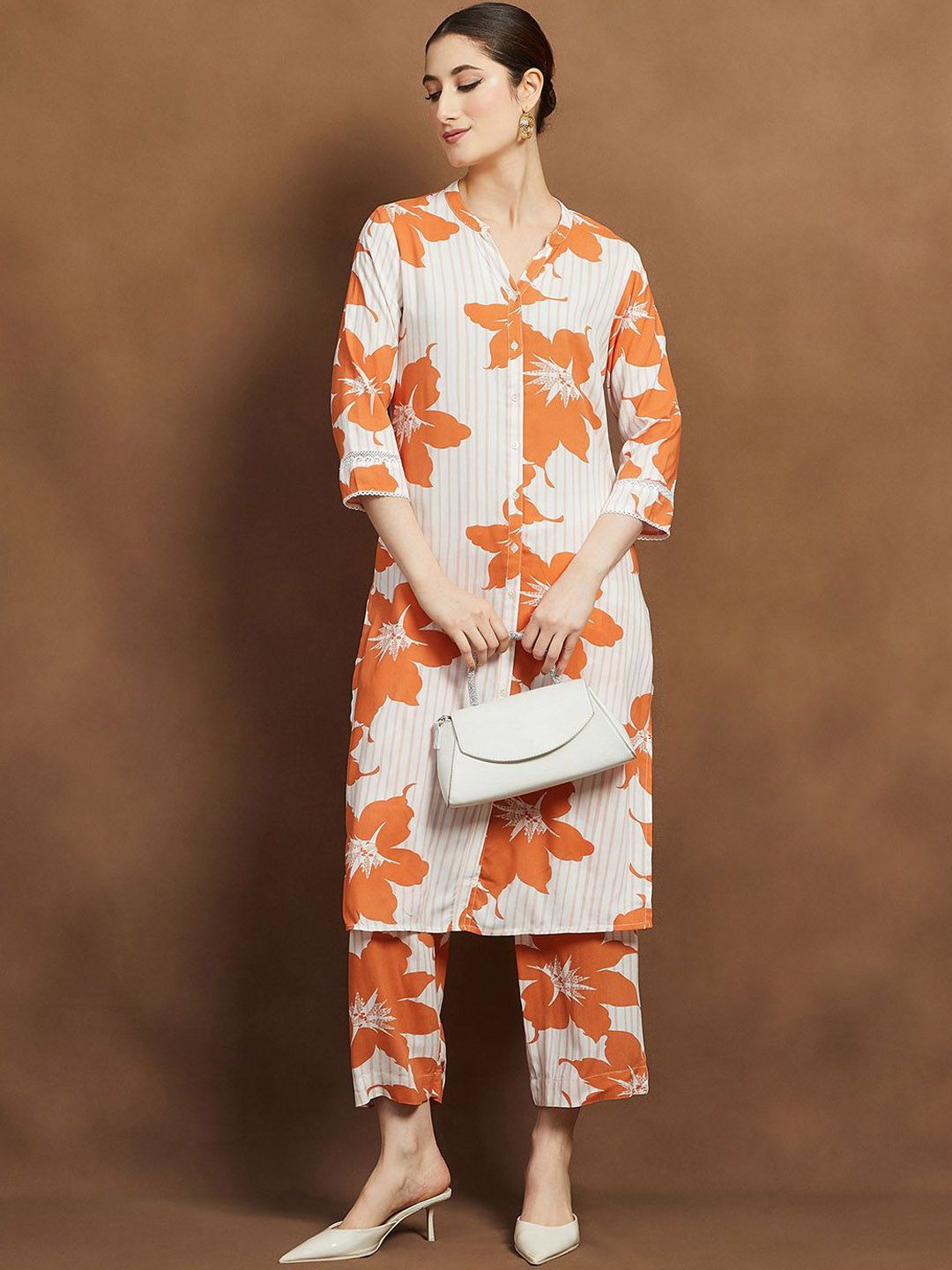 Melange by Lifestyle Floral Printed Mandarin Collar Straight Kurta With Palazzo