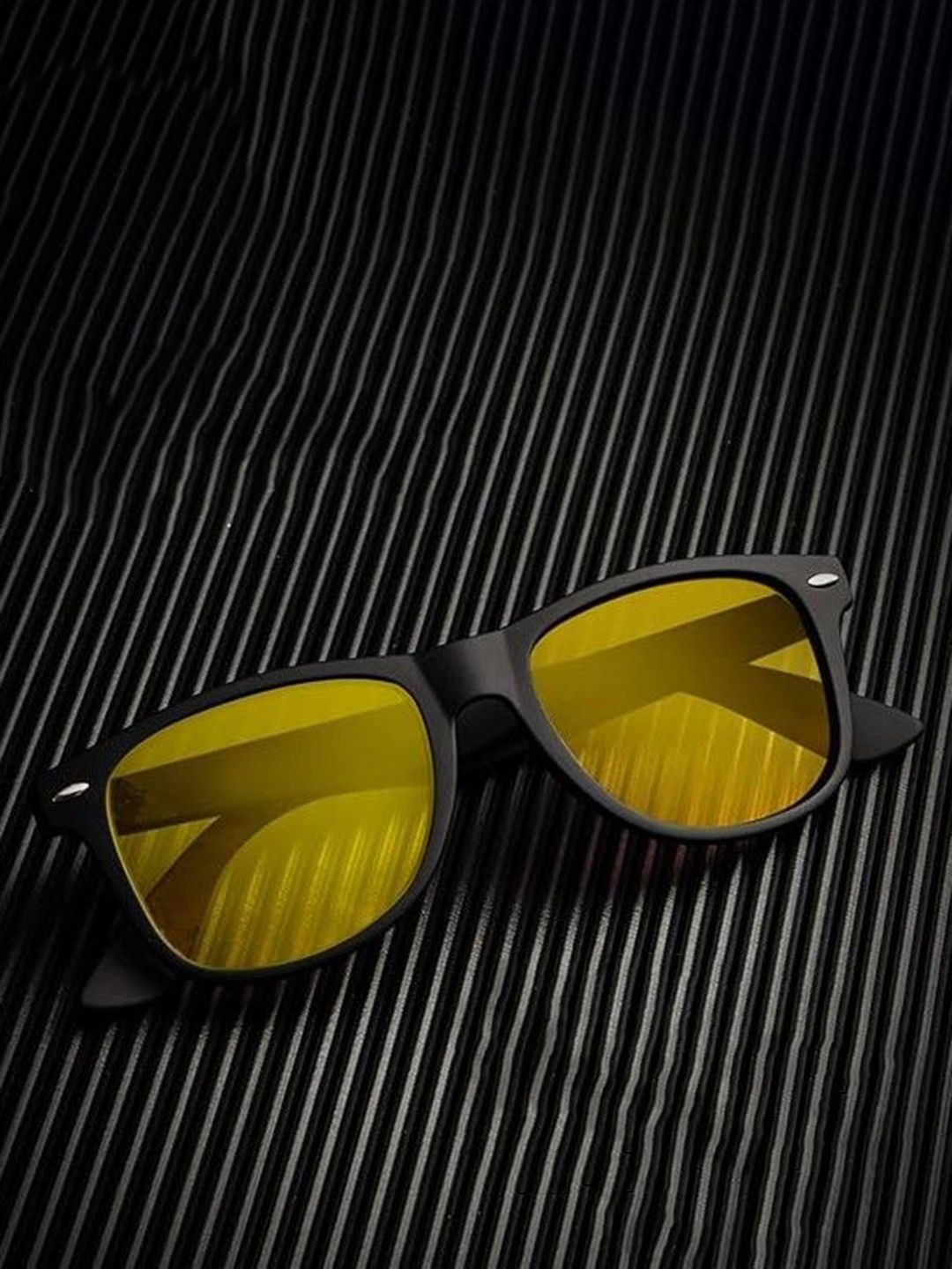 LEGEND EYEWEAR Unisex Yellow Square Sunglasses with UV Protected Lens SGLGSRMBZQKZENGW-image-27