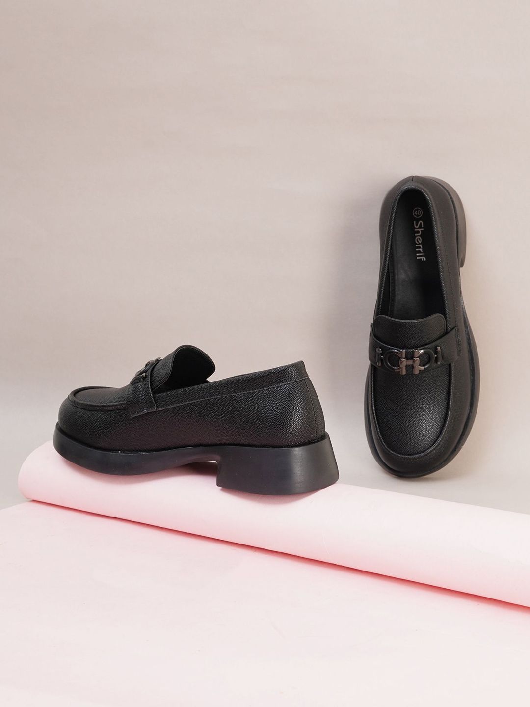 Sherrif Shoes Women Textured Slip-On Loafers-picture-16