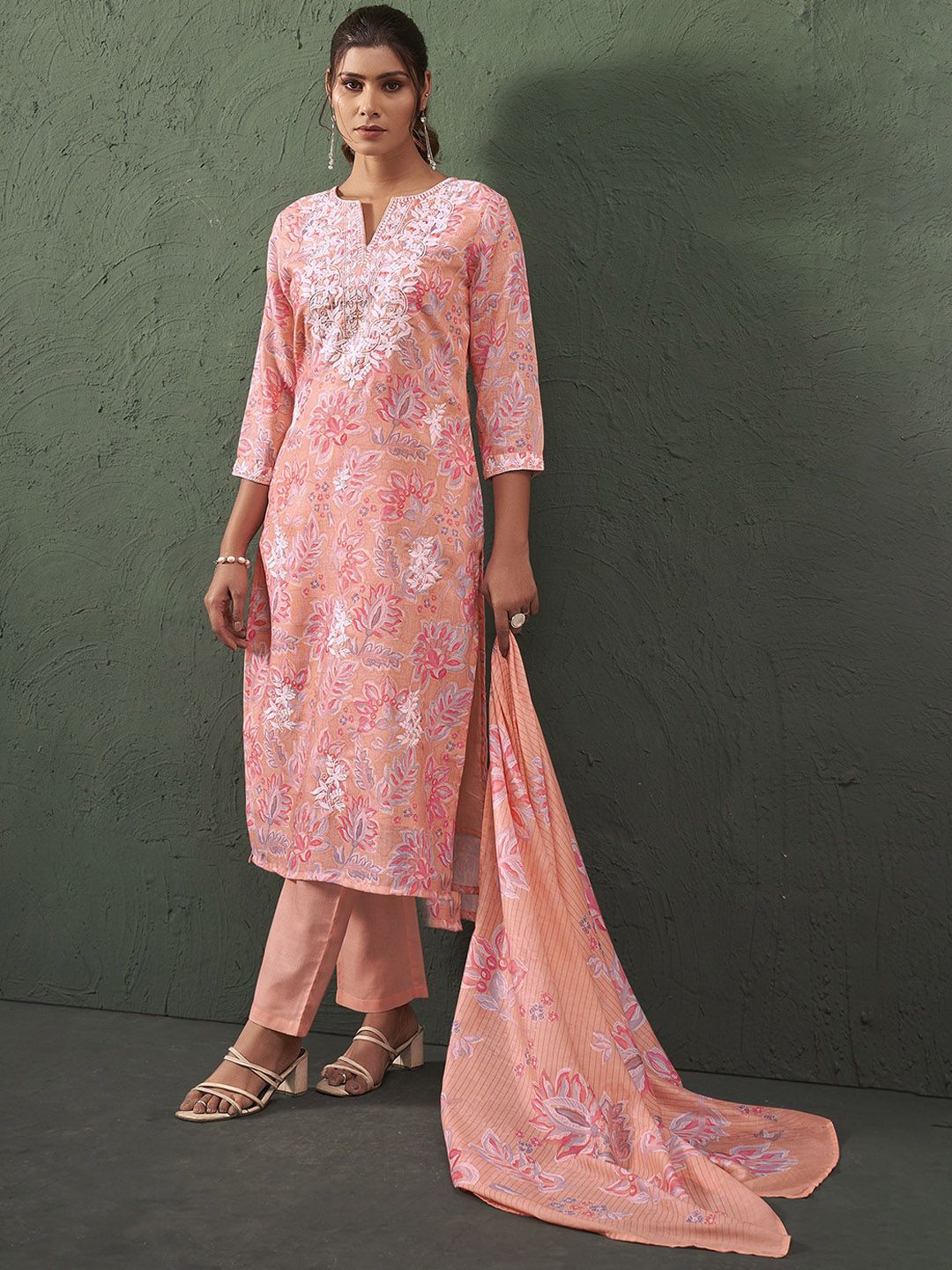 Anouk Women Floral Embroidered Regular Kurta with Trousers With Dupatta