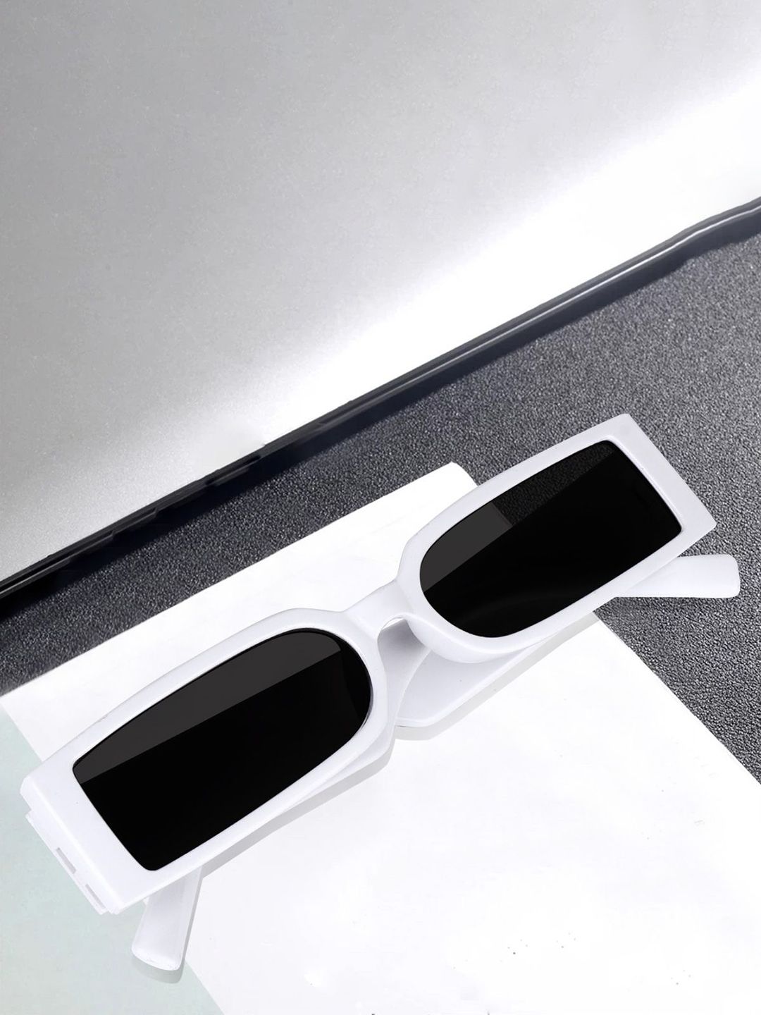 LEGEND EYEWEAR Unisex Rectangle Sunglasses with UV Protected Lens SGLGN6PYEN8AZTSH-picture-37