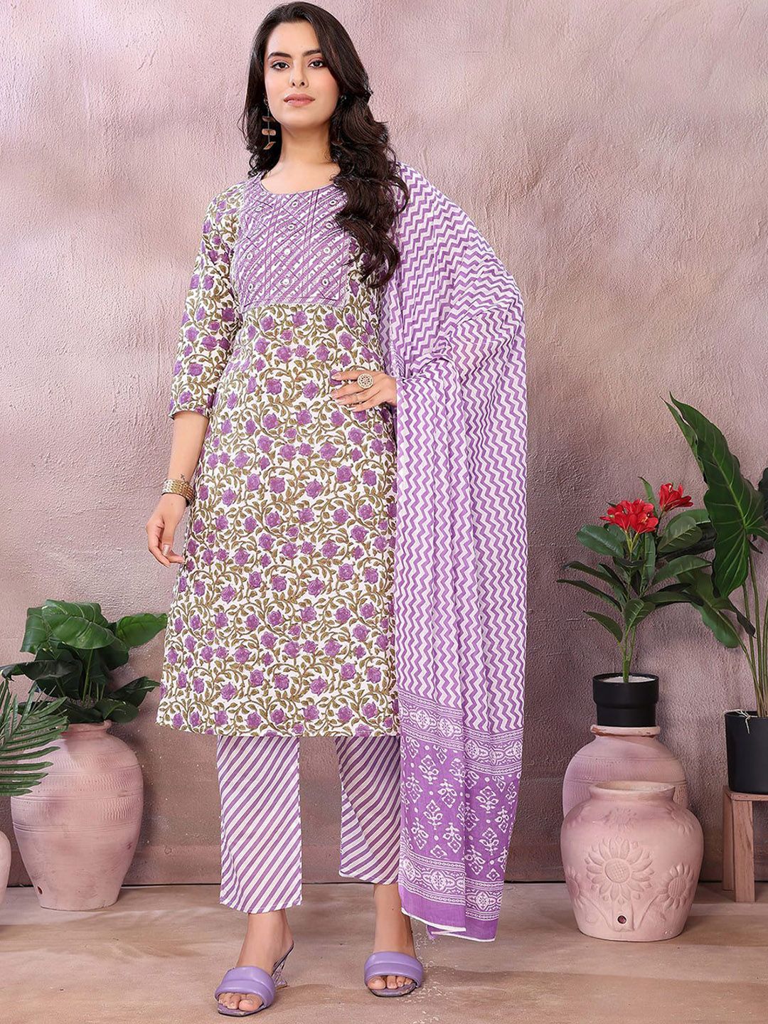 Rangita Women Floral Embroidered Cotton Kurta with Trousers & Dupatta