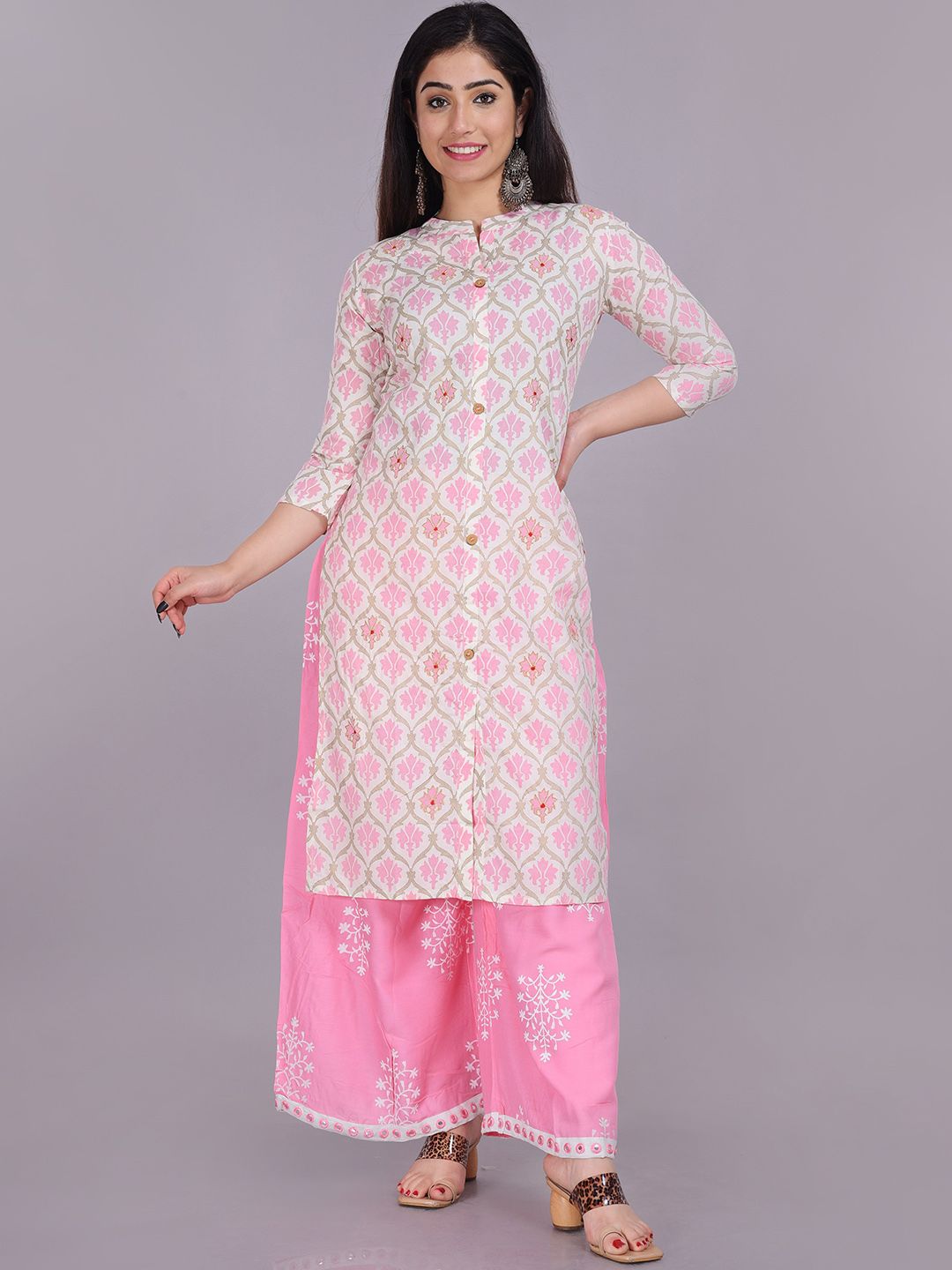 Bunkari Women Floral Printed Regular Kurta with Palazzos