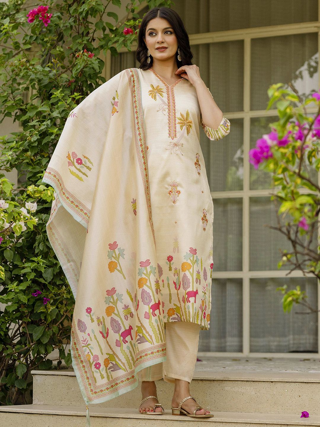 all about you Women Embroidered Kurta with Trousers & Dupatta