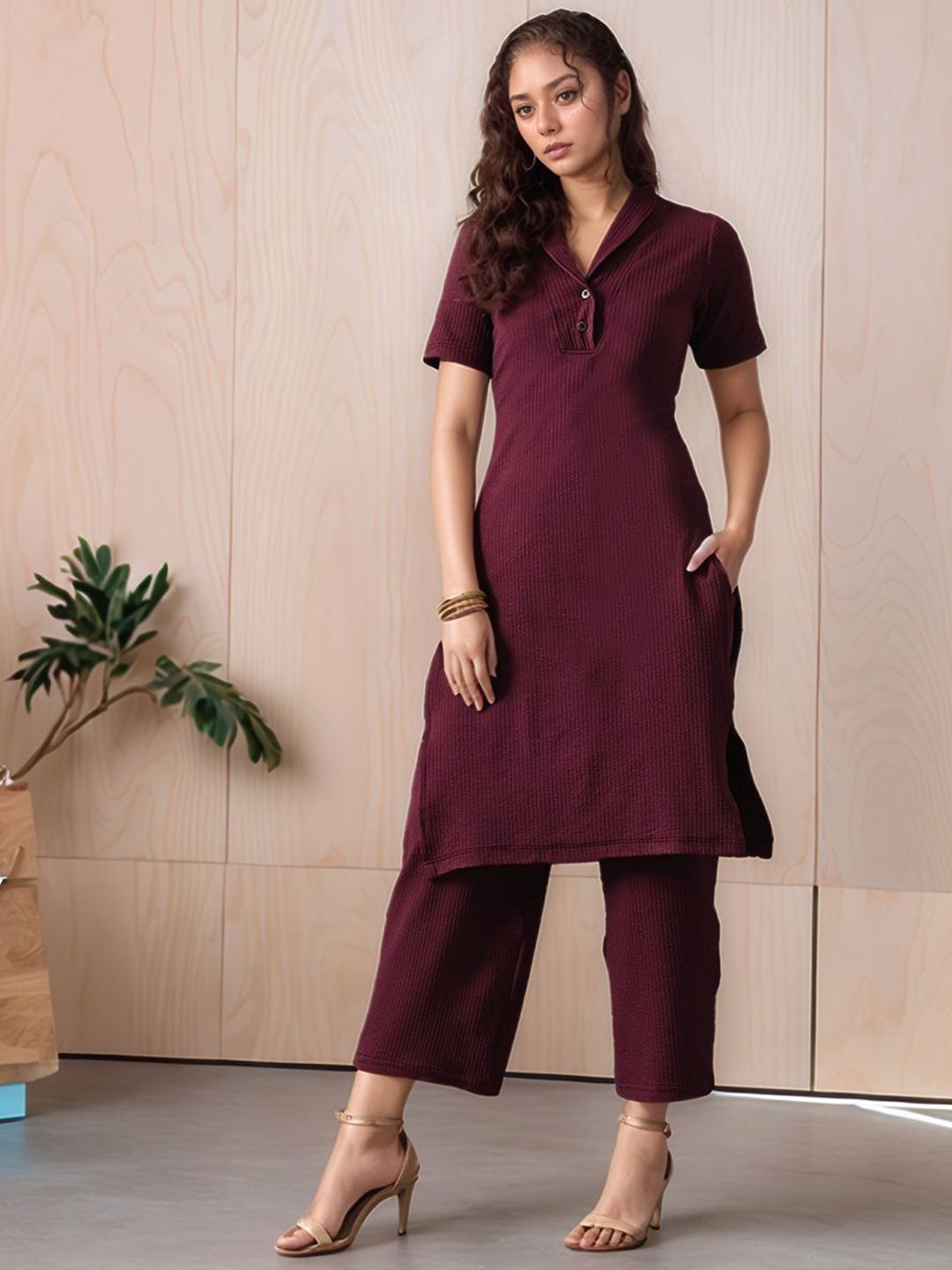 HERE&NOW Women Shirt Collar Regular Kurta with Trousers