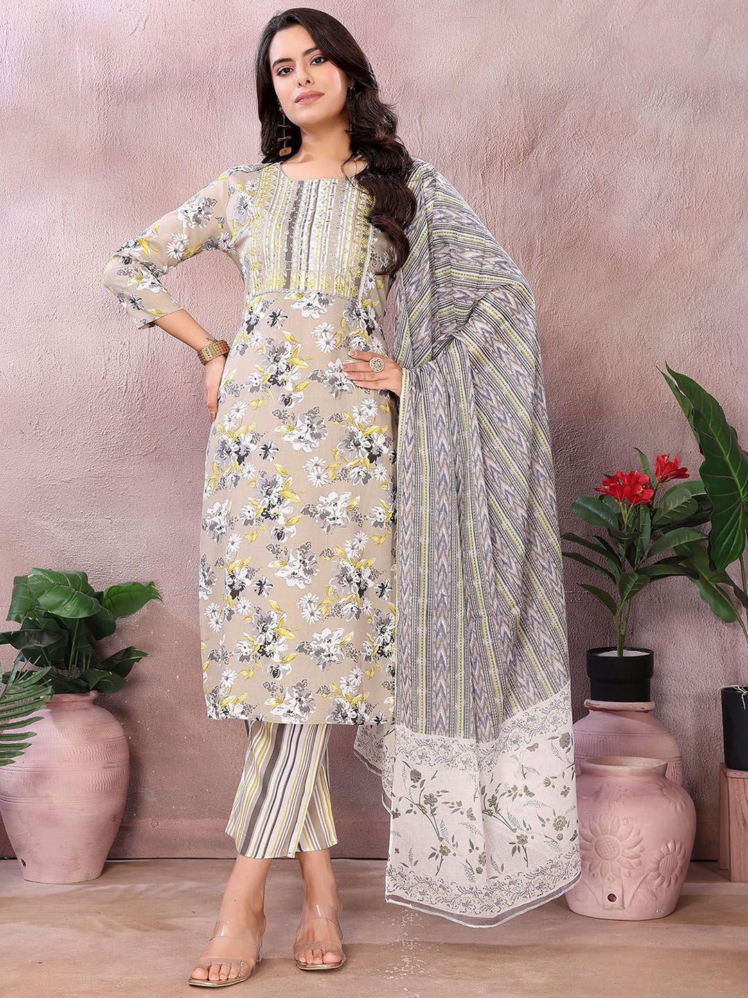 Rangita Floral Printed Thread Work Round Neck Straight Kurta With Trousers & Dupatta-picture-22
