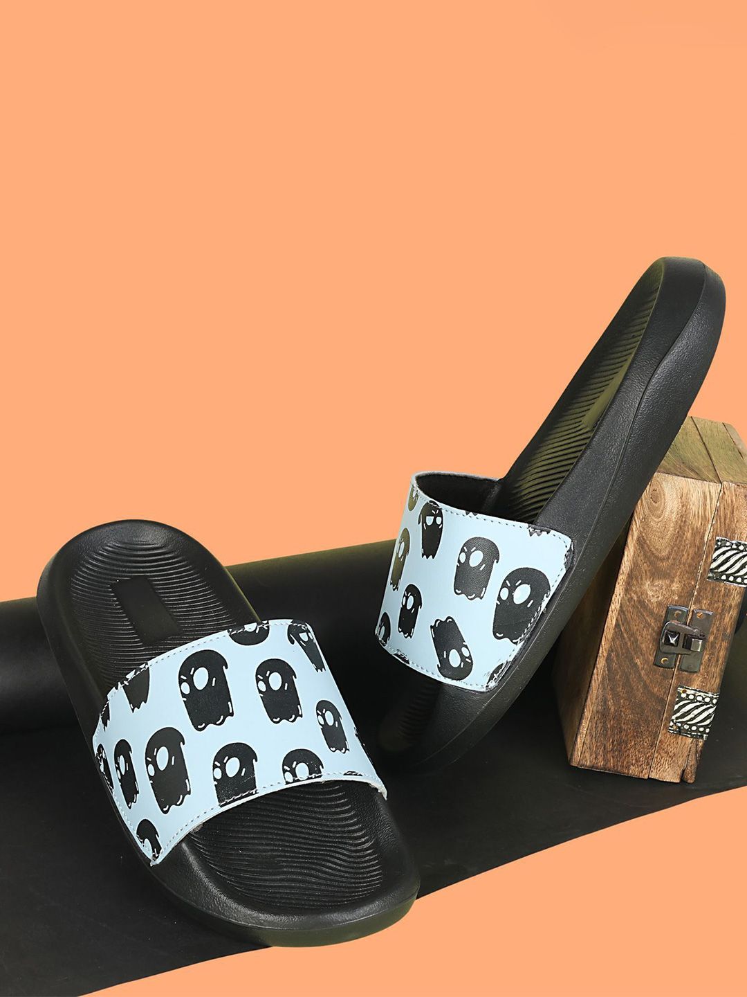 PERY PAO Men Printed Sliders-picture-36