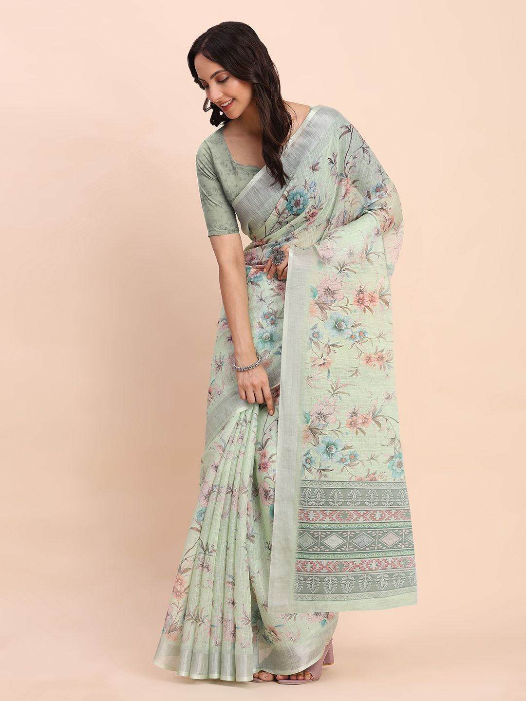 Astita Floral Printed Zari Saree-picture-39