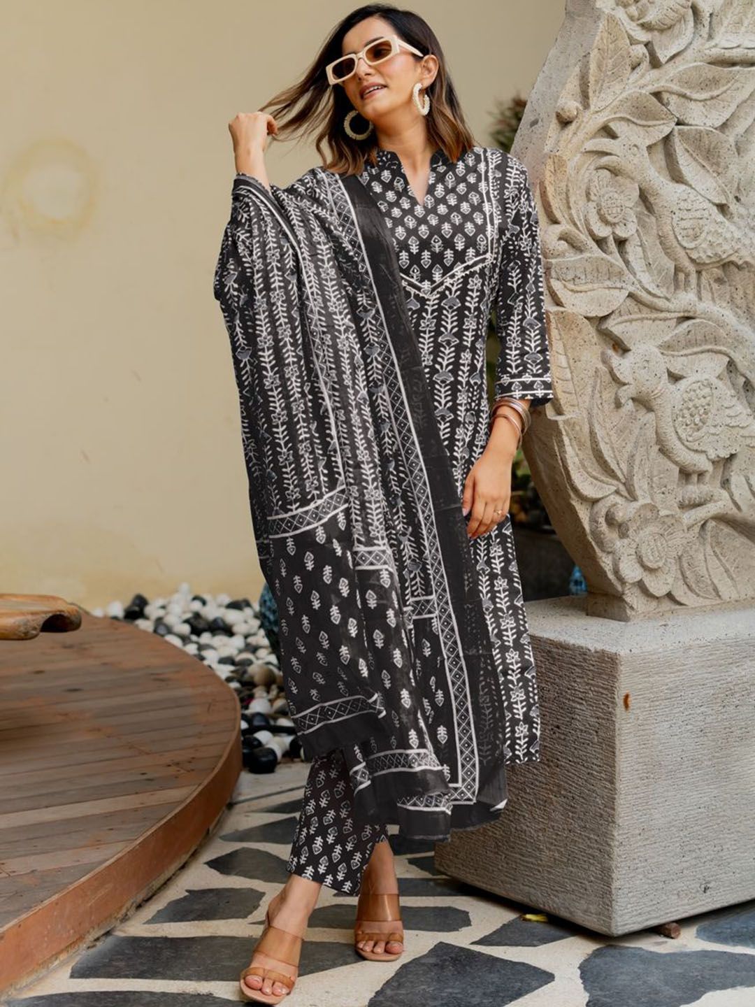 MIRCHI FASHION Women Ethnic Motifs Printed Cotton Kurta with Trousers & Dupatta-picture-31