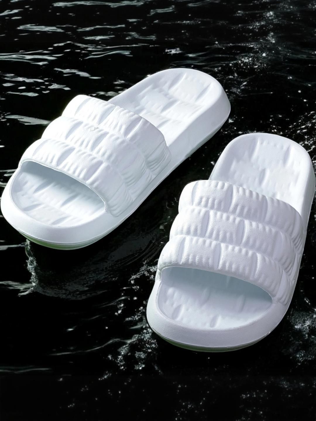 Pampy Angel Men White Flip Flops-picture-13