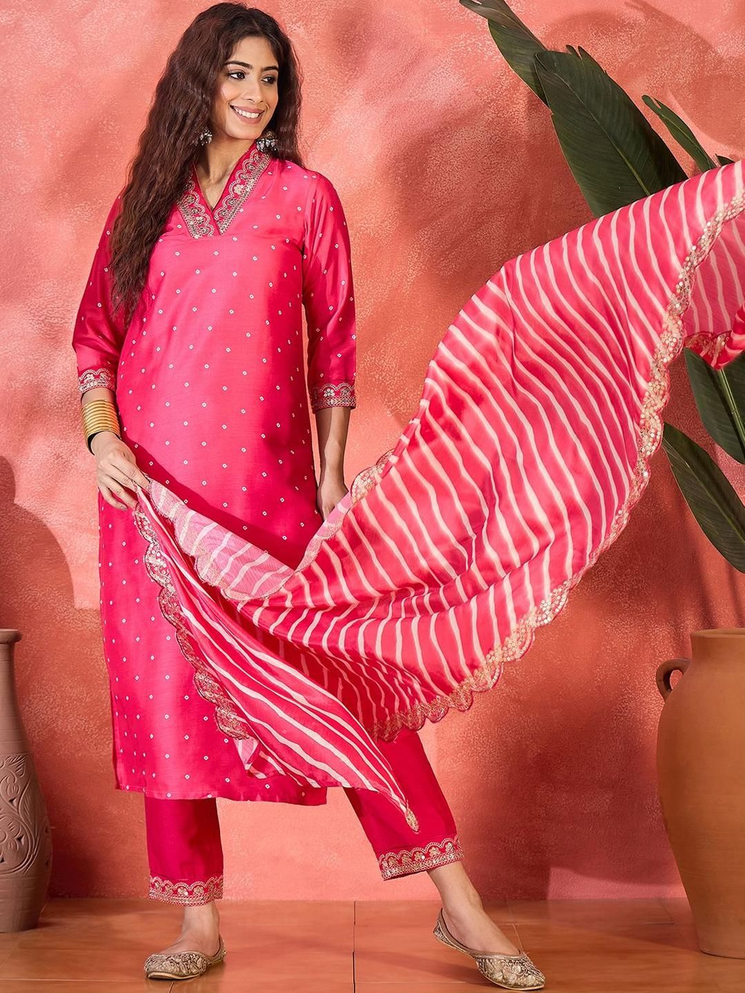 Sangria Geometric Printed V-Neck Zari Straight Kurta With Trouser And Dupatta