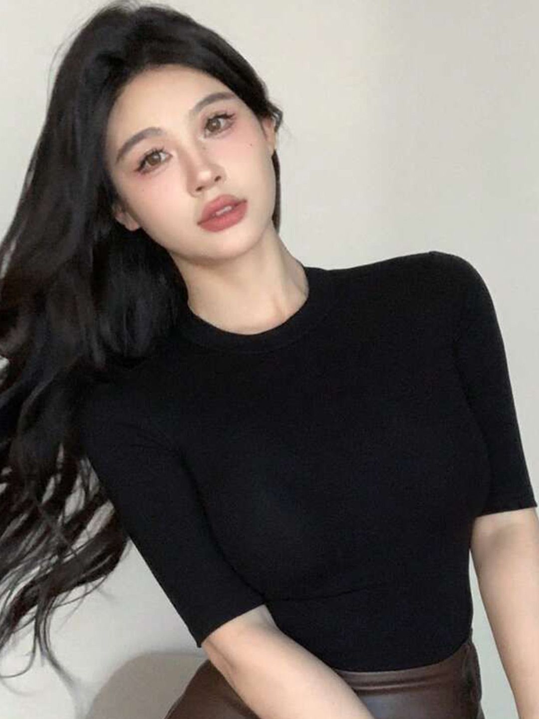 Istyle Can Women Round Neck Fitted Top-picture-39