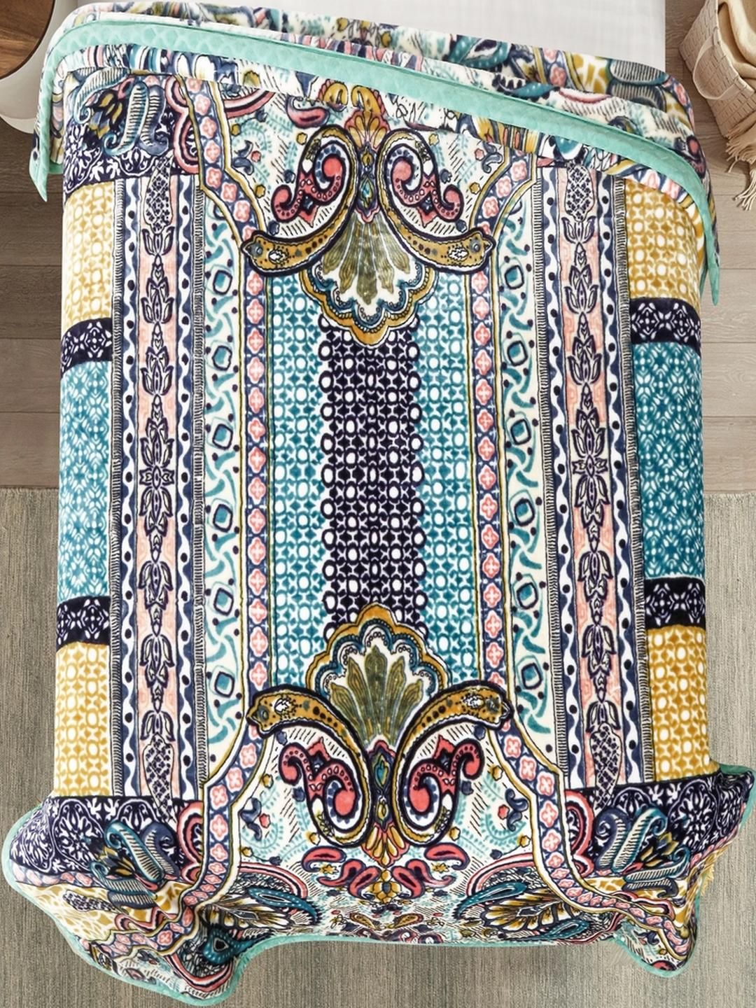 Signature Blue Geometric Mink Heavy Winter Double Bed Blanket-image-33