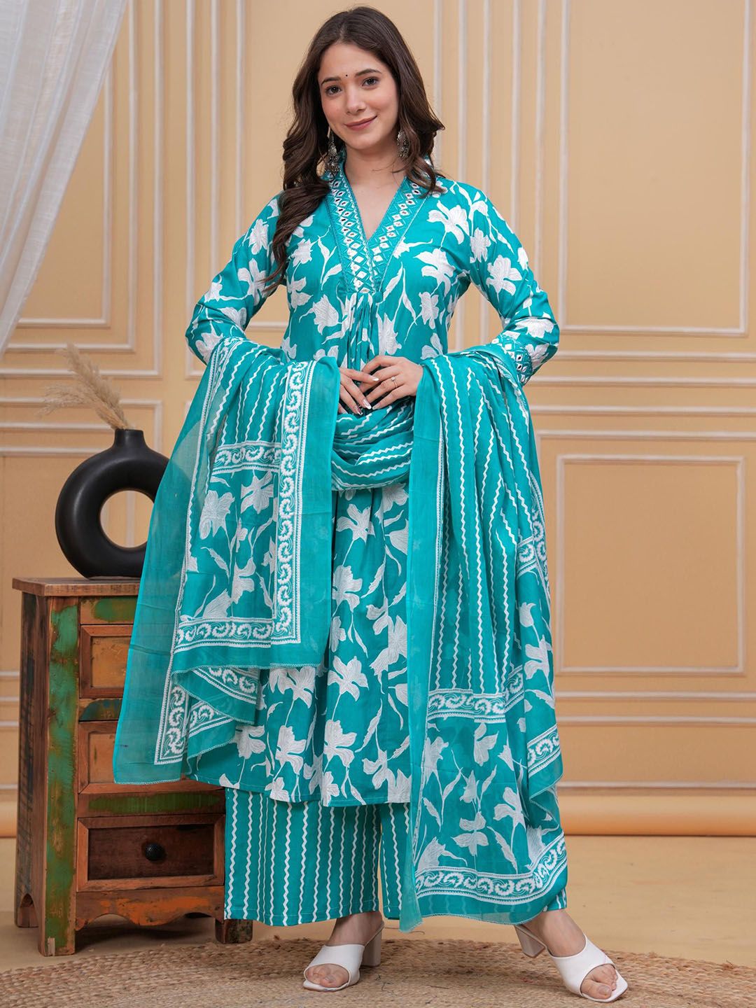 MEERA FAB Women Printed Sequinned Pure Cotton Kurta with Trousers & Dupatta Kurta Sets