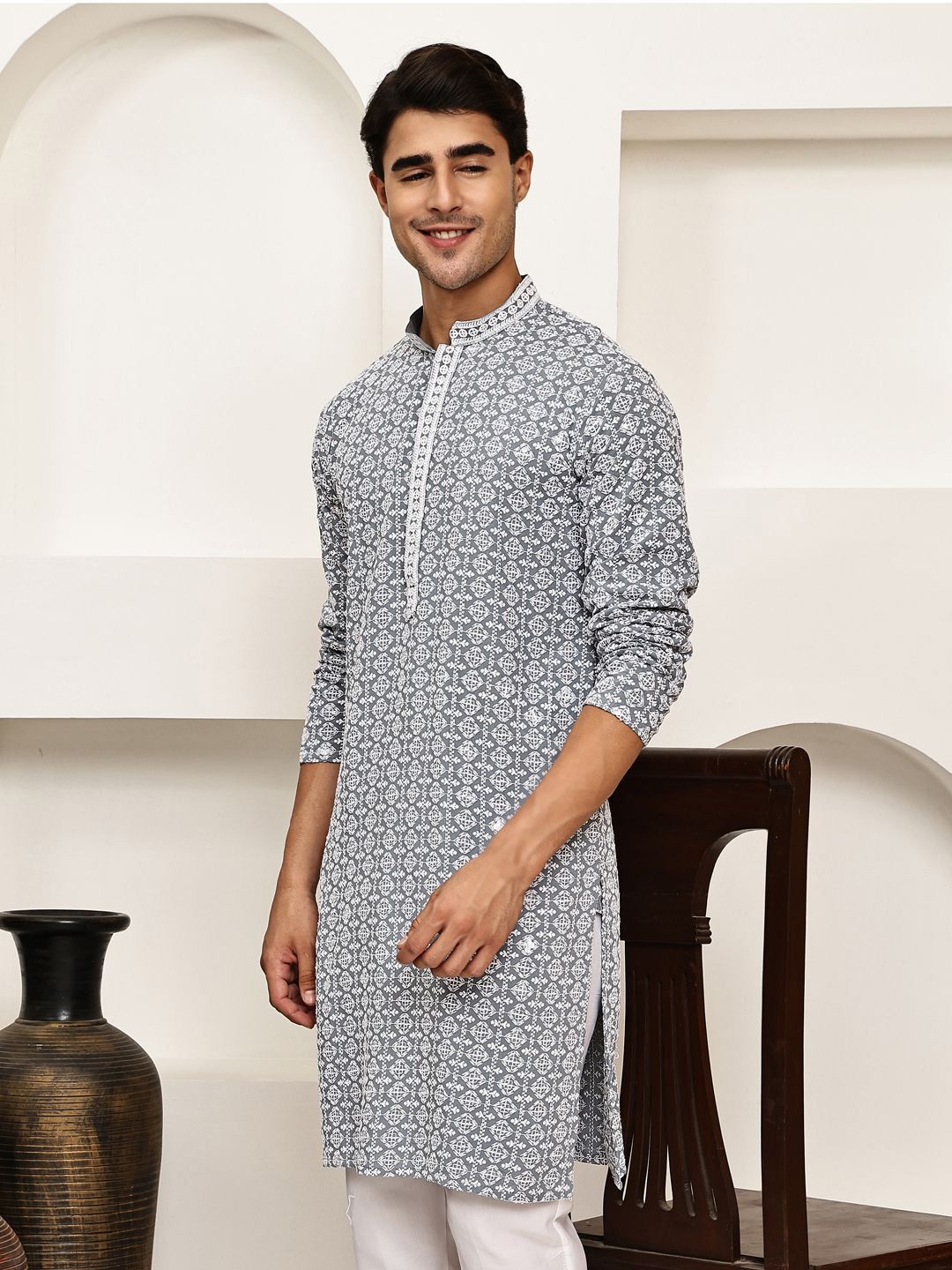 Anouk Men Geometric Embroidered Chikankari Kurta-picture-34