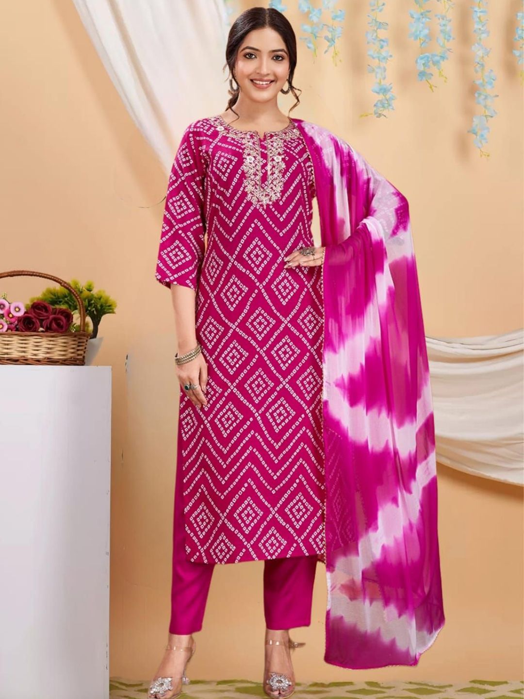Vidusha Women Bandhani Printed Regular Sequinned Pure Cotton Kurta Set