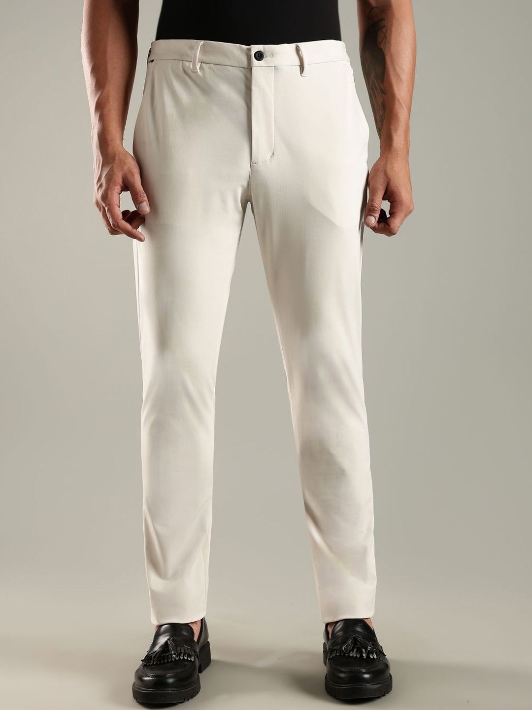 Tommy Hilfiger Europe Men Relexed Fit Mid-Rise Trousers-picture-14