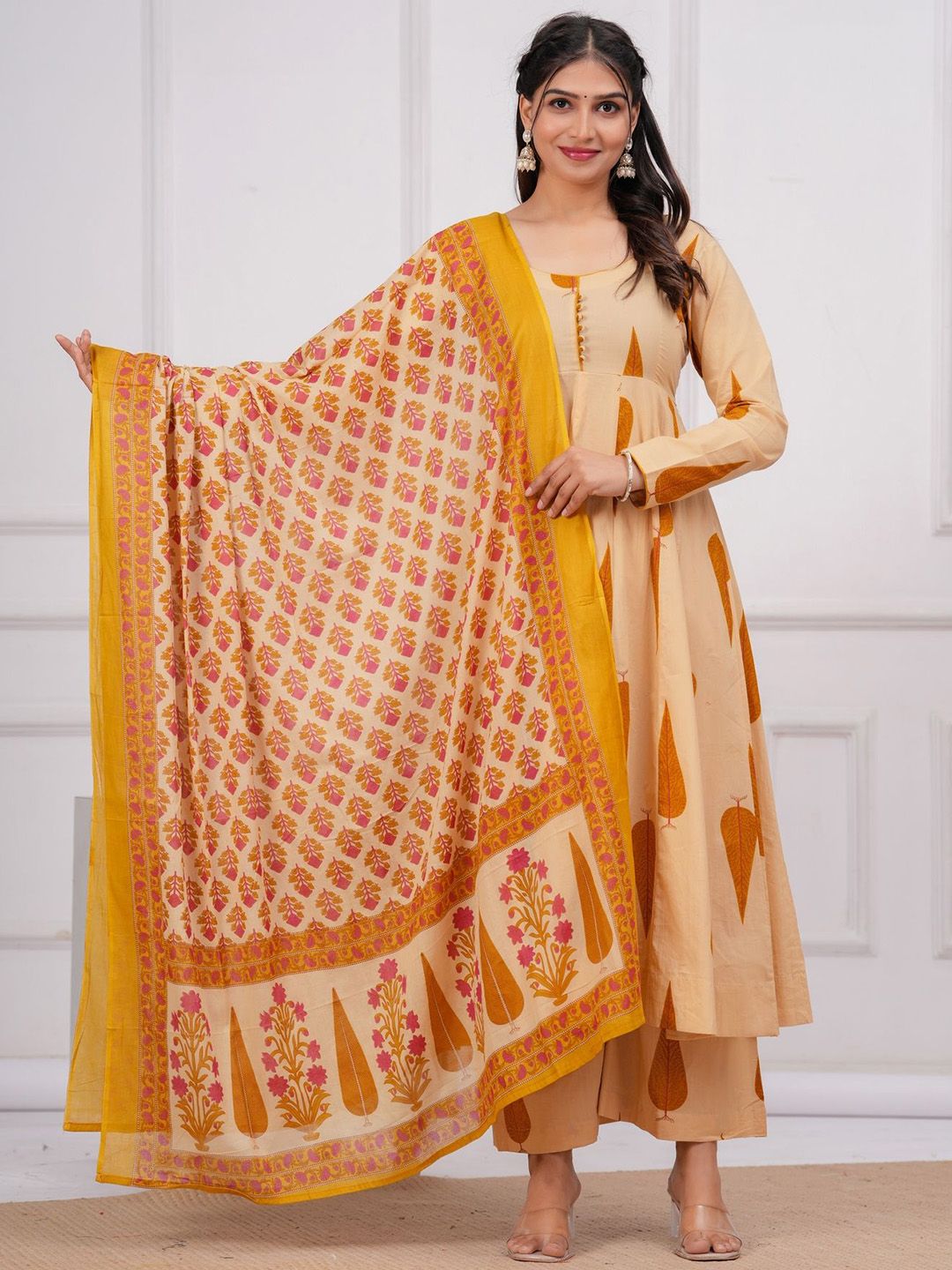 Kanahari Women Ethnic Motifs Leaf Print Pure Cotton Anarkali Kurta with Trousers & Dupatta