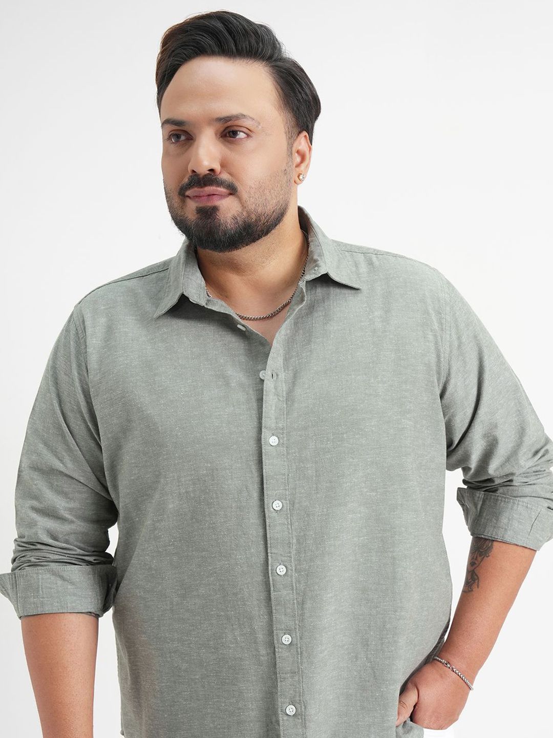 HIGHLANDER Men Solid Spread Collar Cotton Casual Shirt-picture-39