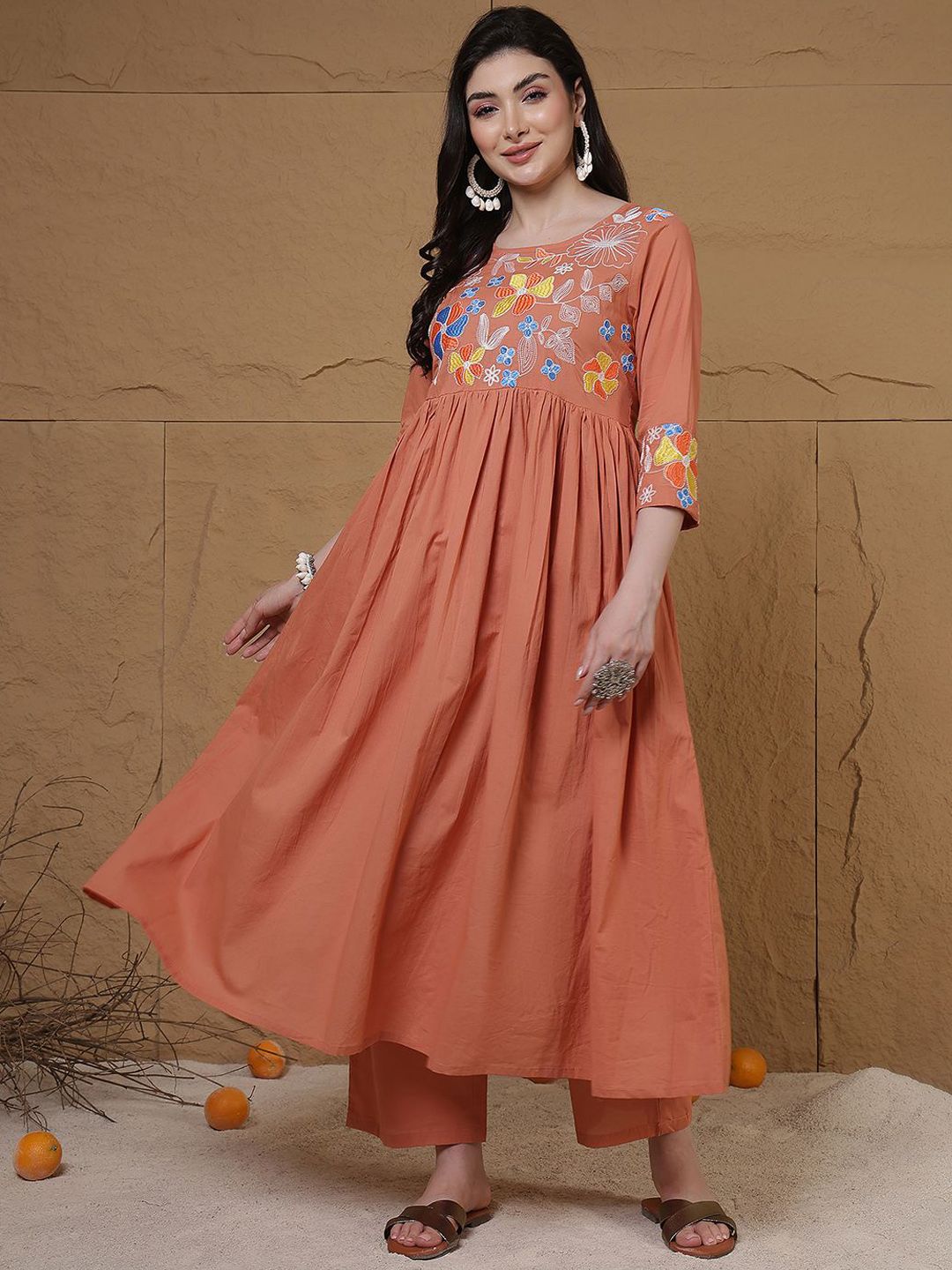 Anouk Women Floral Embroidered Regular Thread Work Pure Cotton Kurta with Trousers