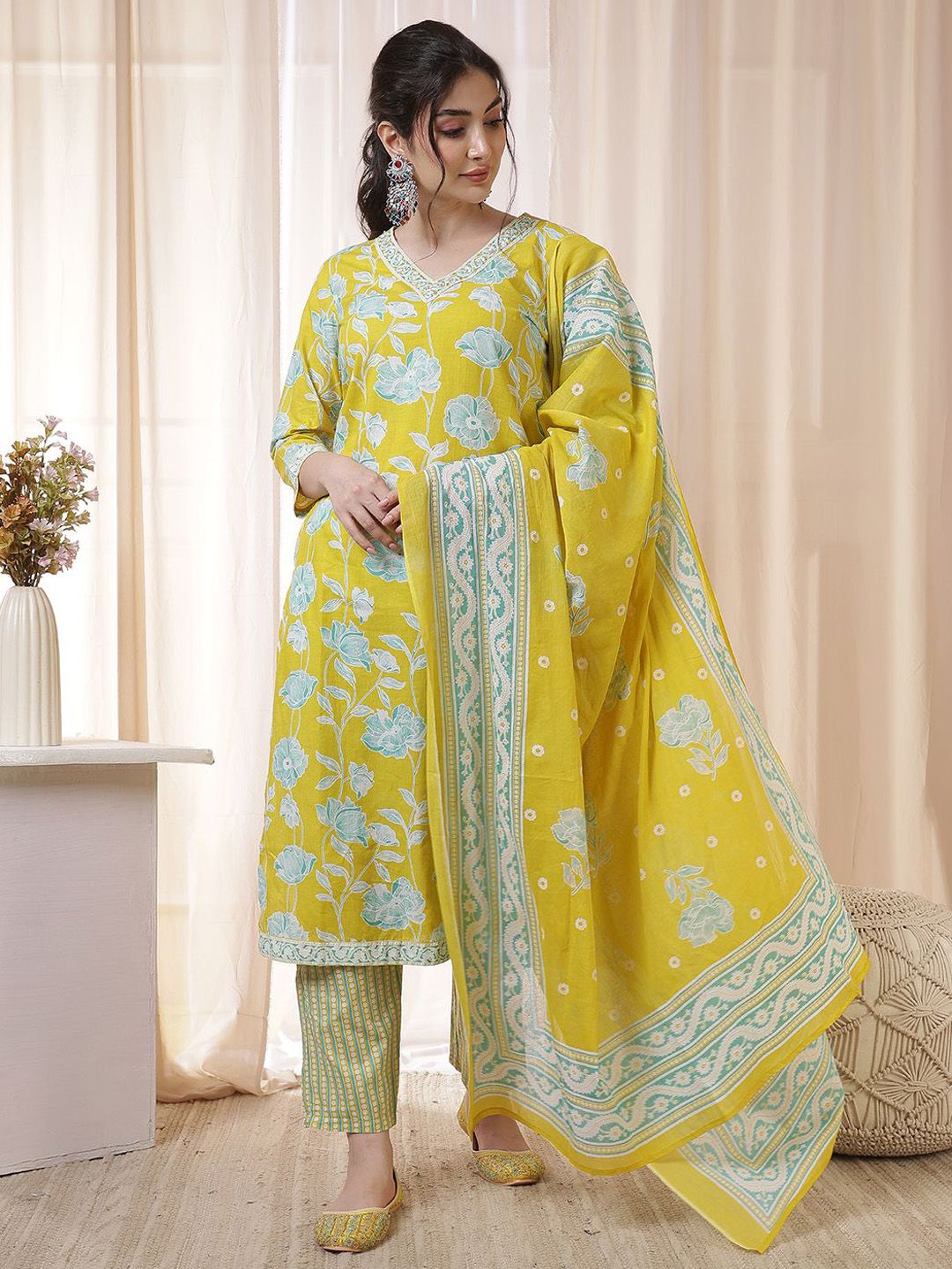 Anouk Floral Printed V-Neck Thread Work Pure Cotton Straight Kurta With Trousers & Dupatta
