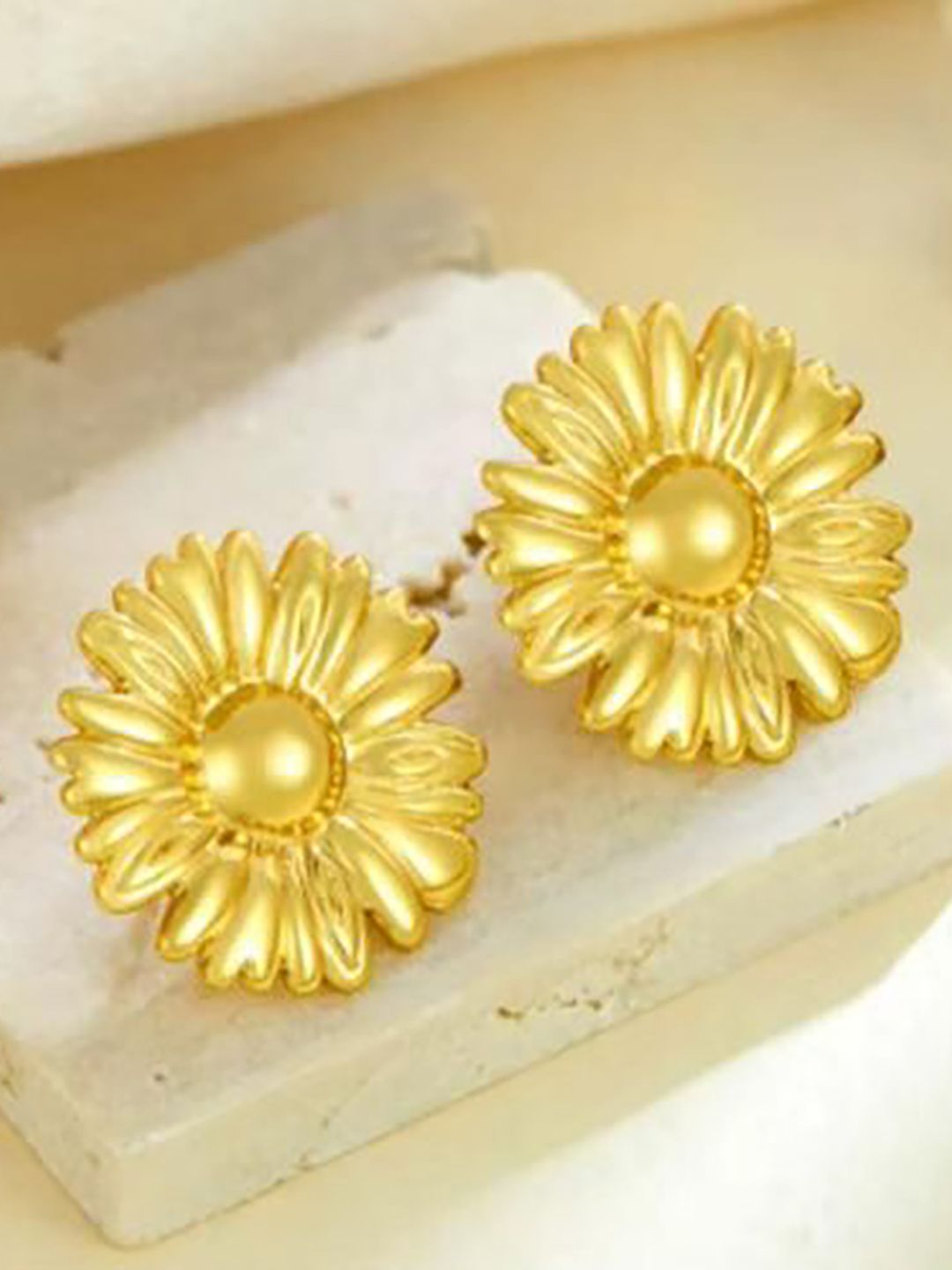 DressBerry Stainless Steel 18K Gold-Plated Floral Shaped Studs-picture-25