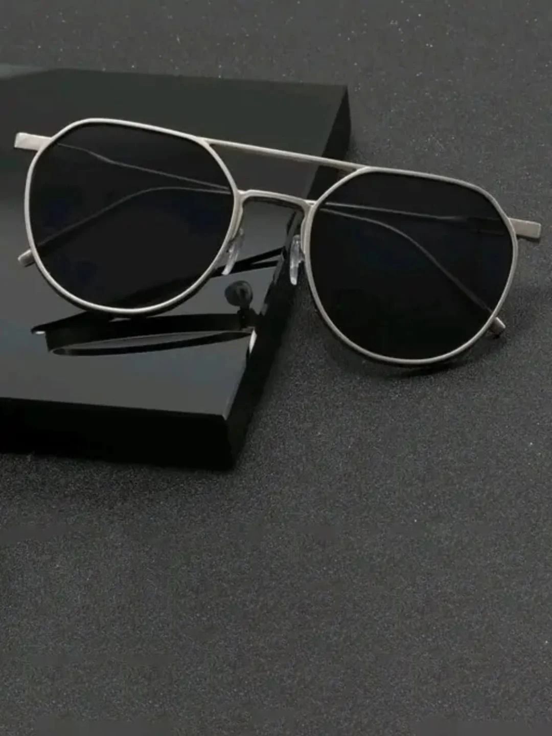 Mast & Harbour Men Round Sunglasses with UV Protected Lens Mast 666 silver black-image-6