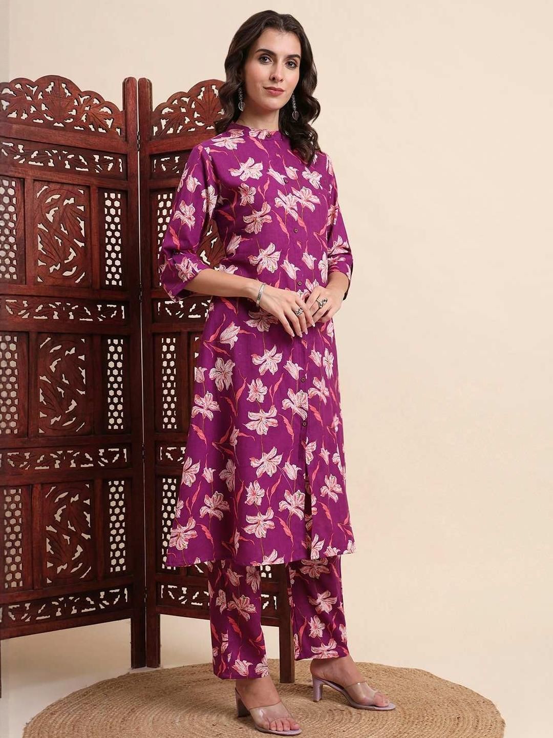 PPAPITA Women Violet Kurta Sets