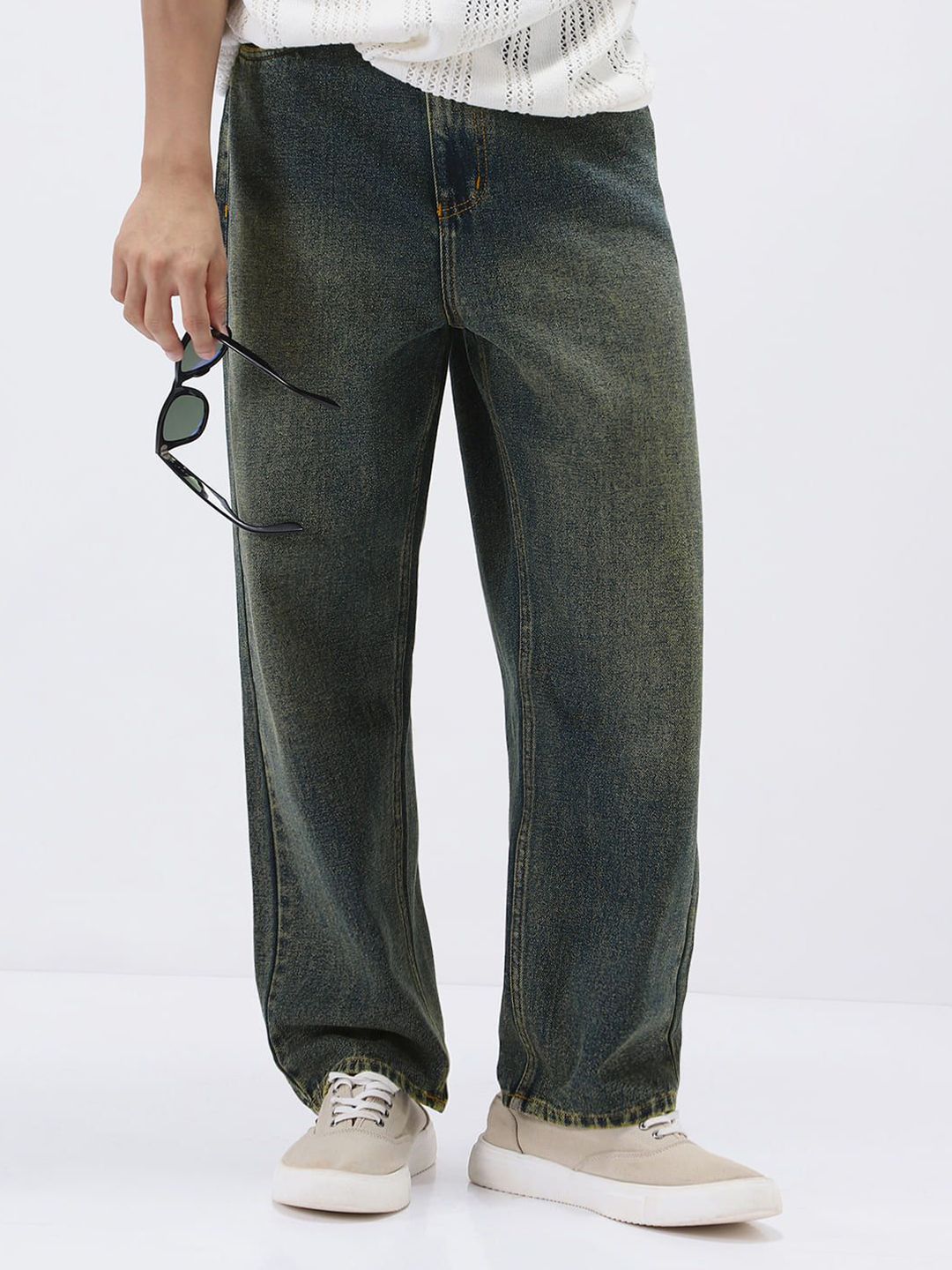 Urbano Fashion Men Loose Relaxed Fit Mid-Rise Heavy Fade Cotton Jeans-picture-39