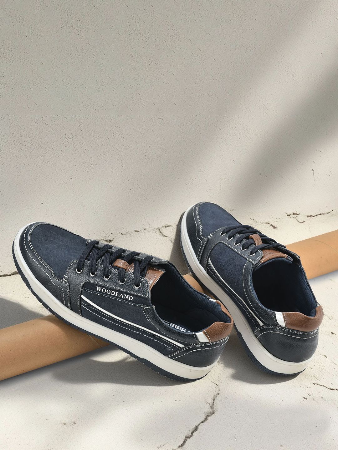 Woodland Men Colourblocked Leather Sneakers-picture-22