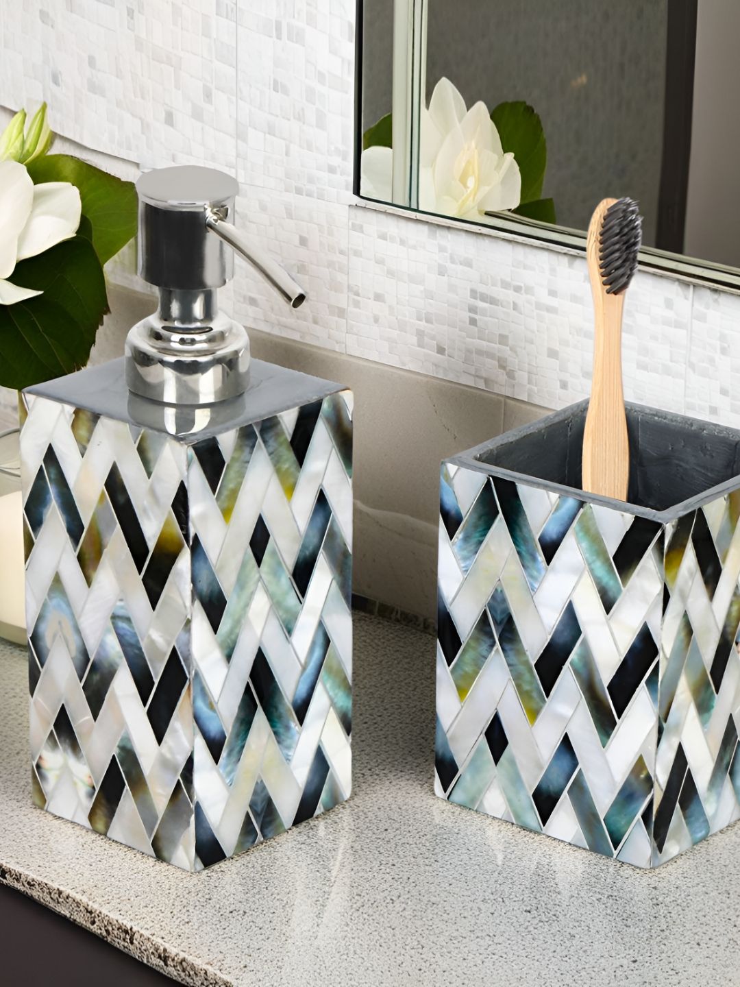 THE HOME CO. White & Black 2 piece Solid Wood Bath Accessories Set-picture-31