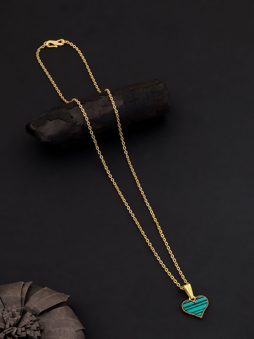 DressBerry Gold-Plated Heart Shaped Pendants With Chains-image-21