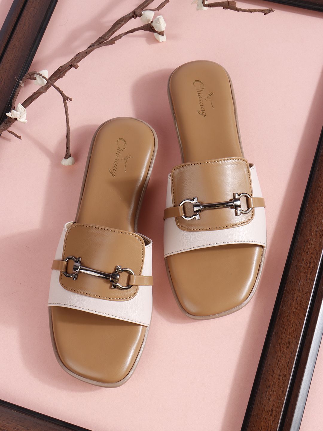 CHINRAAG Women Open Toe Flats with Buckles-image-37