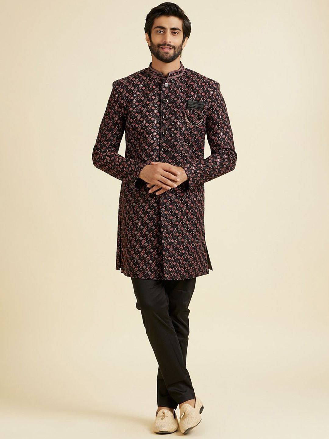 Manyavar Men Embroidered Sherwani Set-picture-26