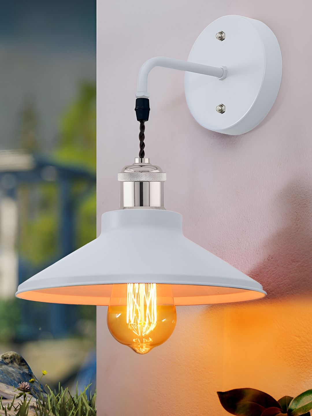 Homesake White Metal Abstract Shaped Shaped Wall Lamp-picture-48