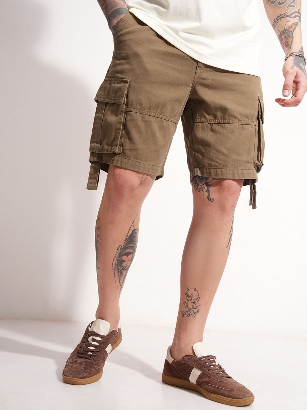 HIGHLANDER Men Regular Fit Mid-Rise Cotton Cargo Shorts-image-28