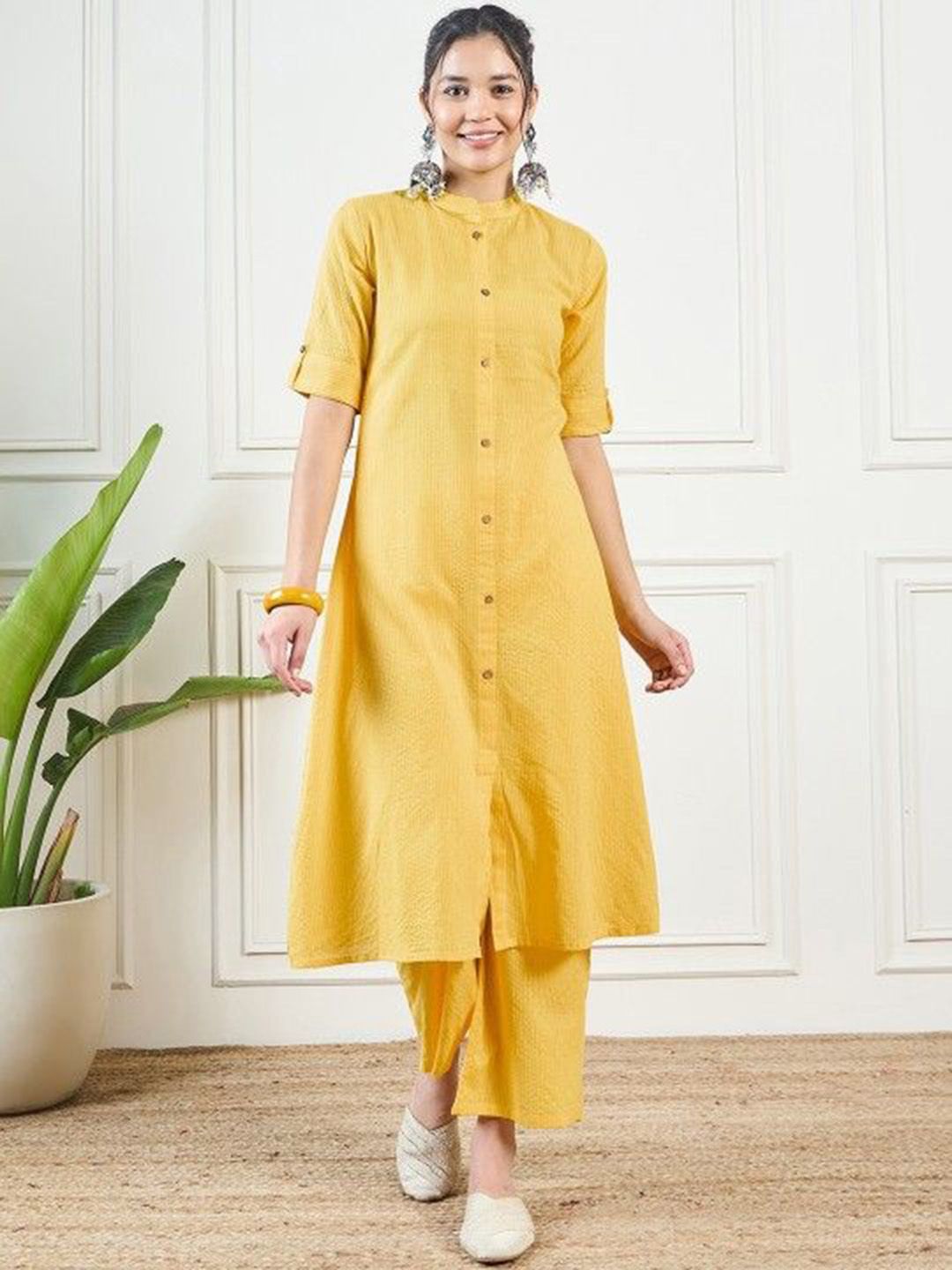 Angvarnika Women Striped Cotton Kurta with Trousers